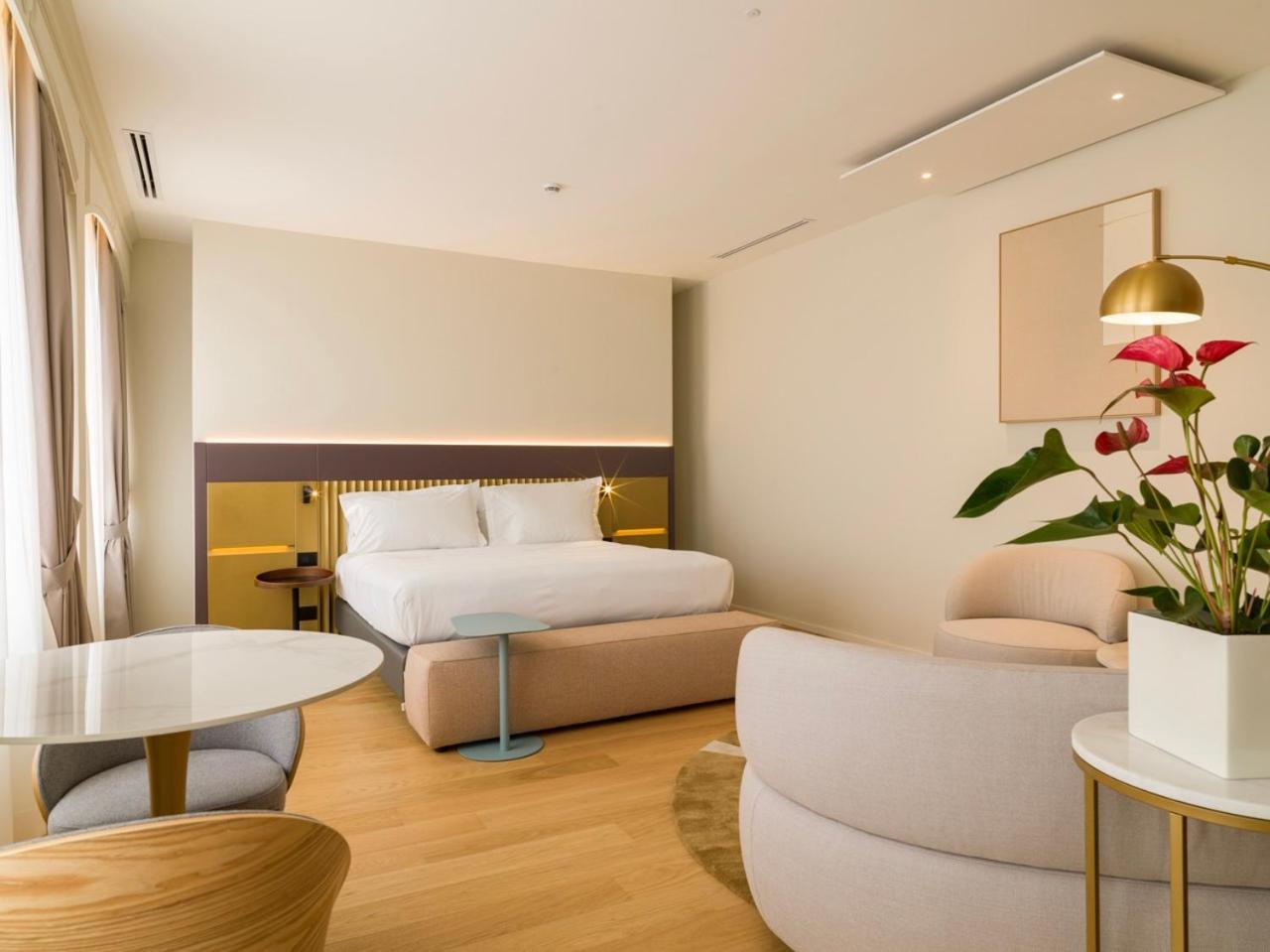 Una Hotels One CTA Exteriör bild