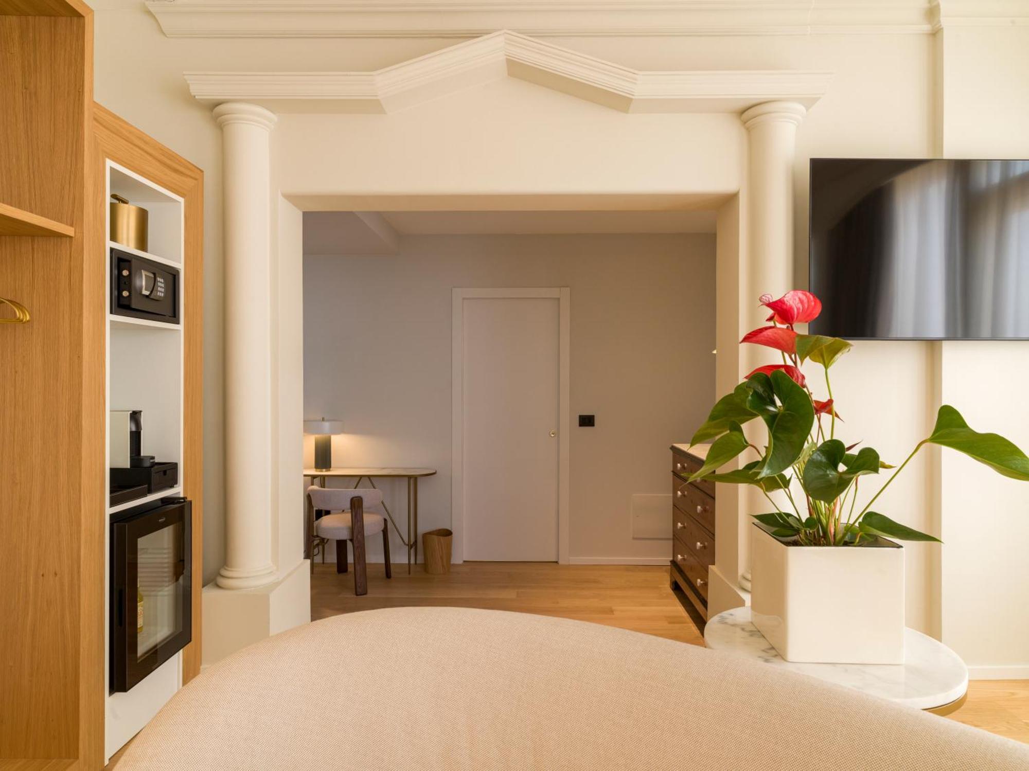 Una Hotels One CTA Exteriör bild